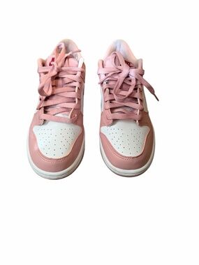 Nike Pink and Red Low-Top uSneaker